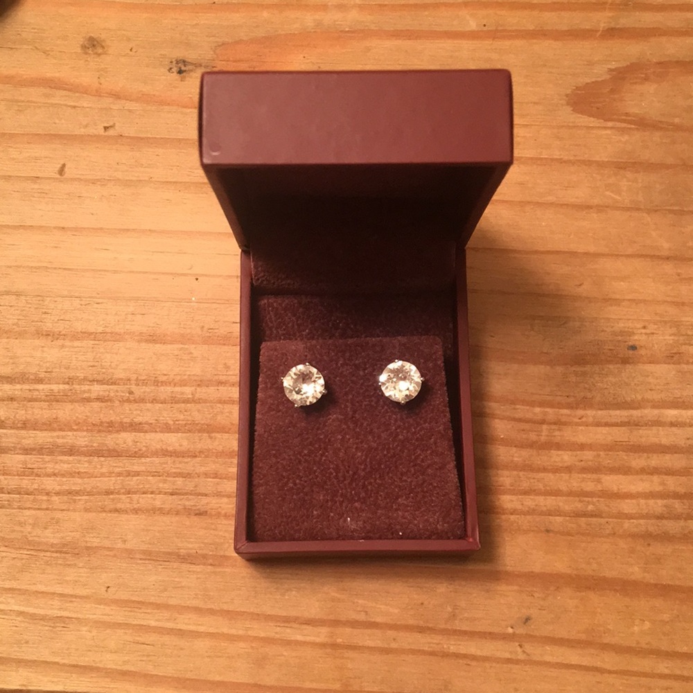 WEIS earrings with Swarovski Elements